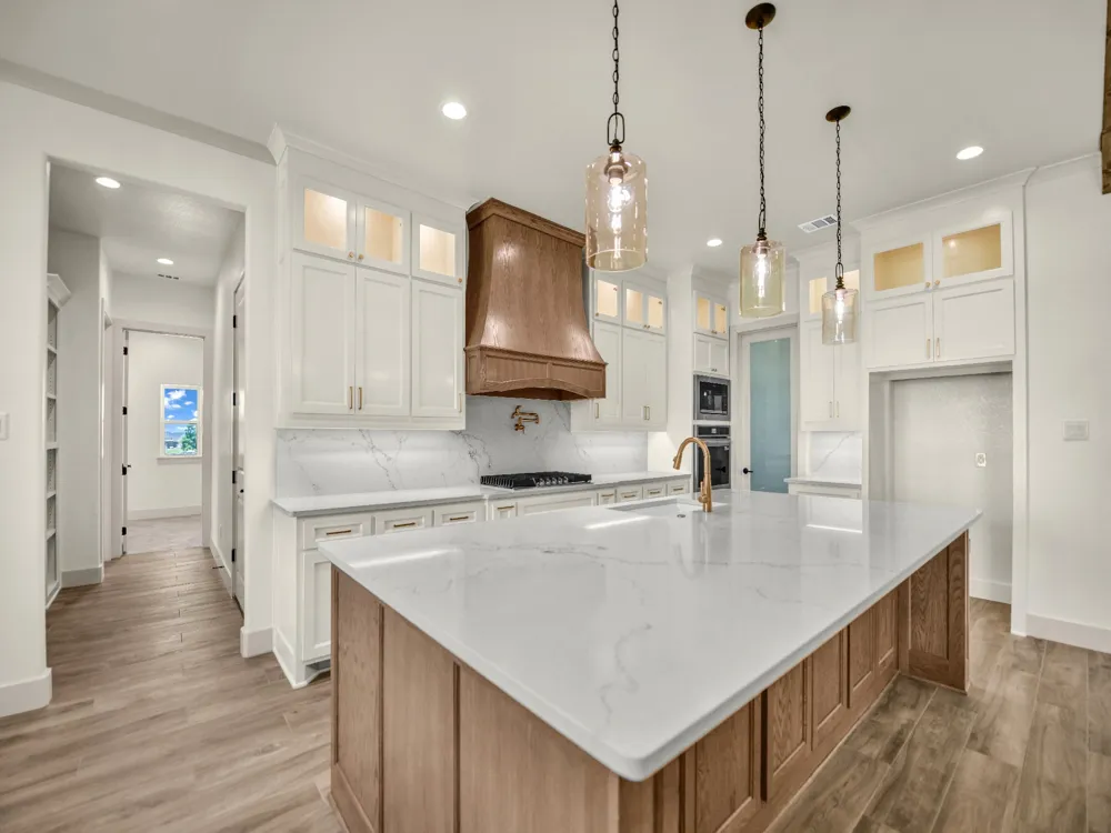 115 Guynell Ridge Decatur, TX 76234