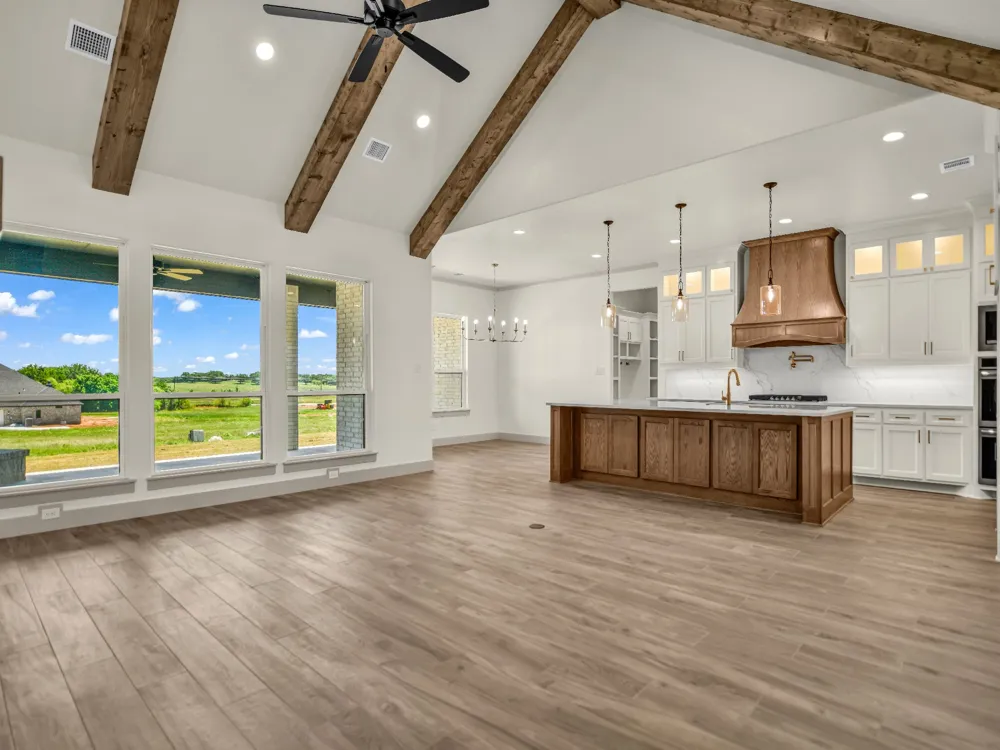 115 Guynell Ridge Decatur, TX 76234
