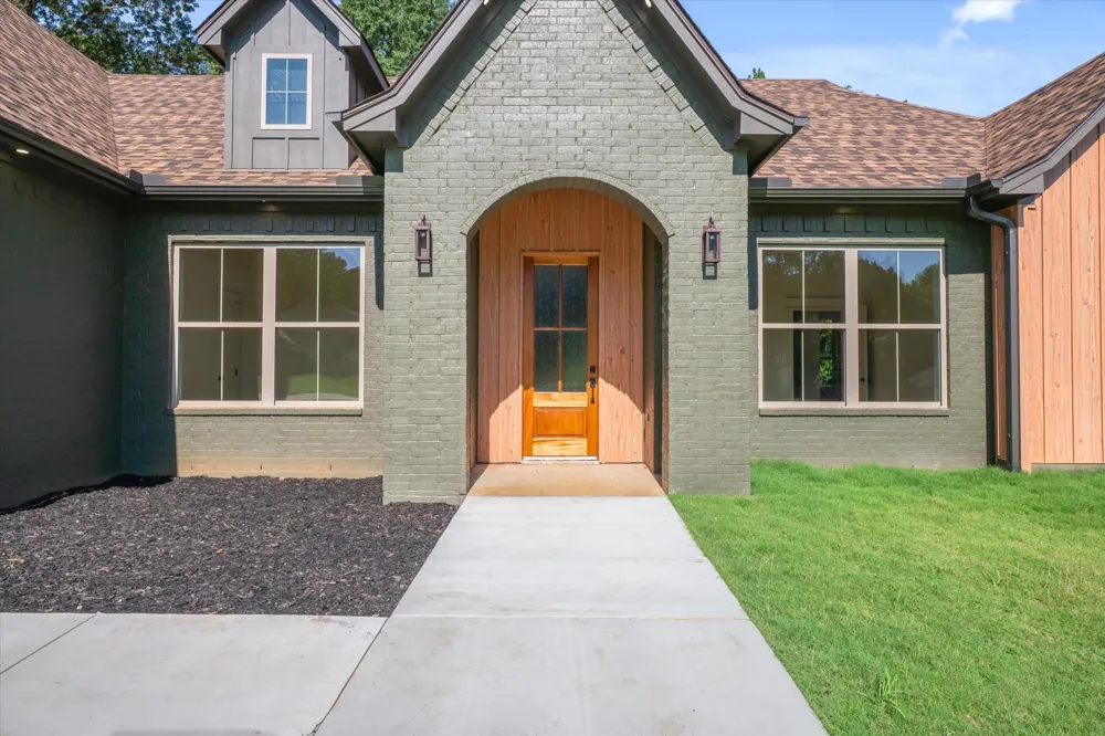 14606 FALLOW Lindale, TX 75771