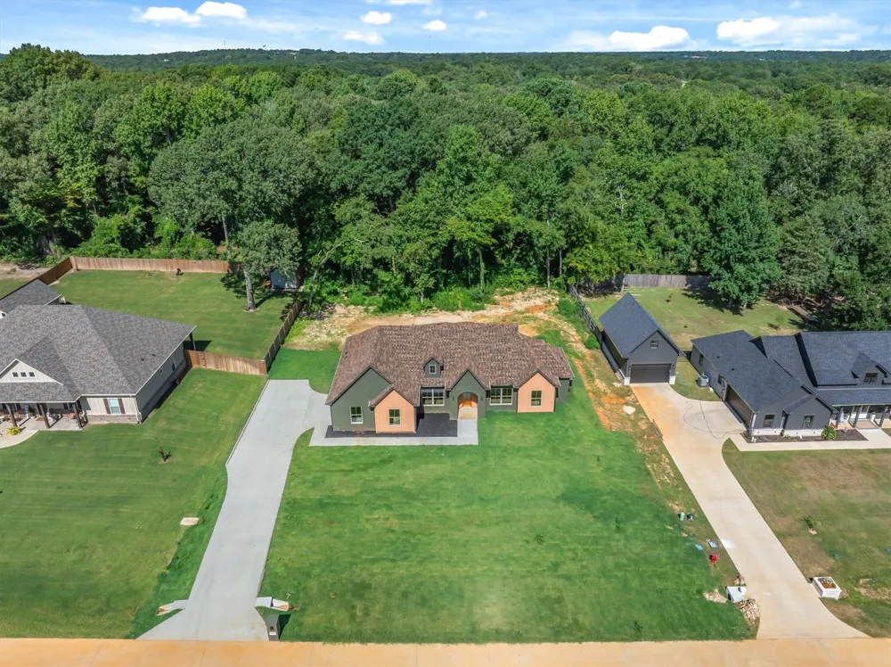 14606 FALLOW Lindale, TX 75771