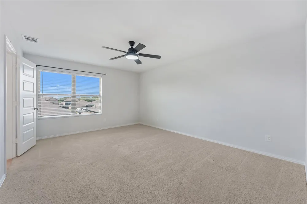 517 Brook View Drive Van Alstyne, TX 75495