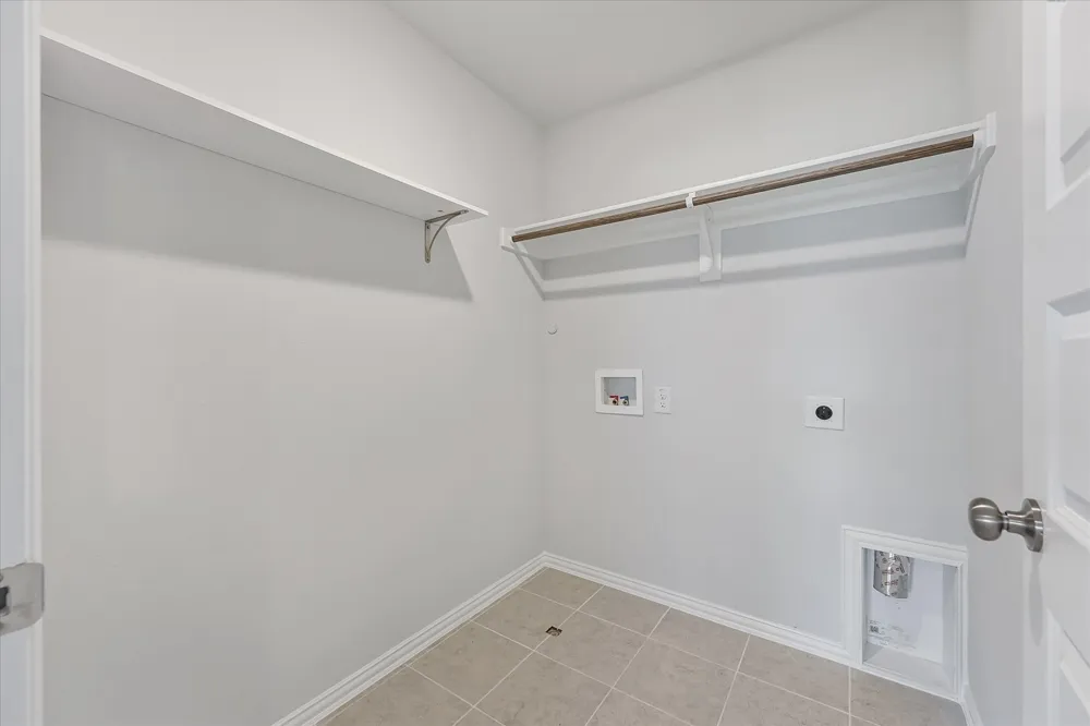 517 Brook View Drive Van Alstyne, TX 75495