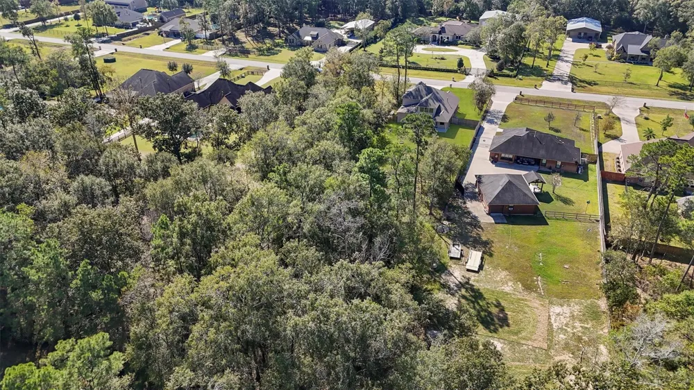 28510 Lazy Rock Drive Huffman, TX 77336