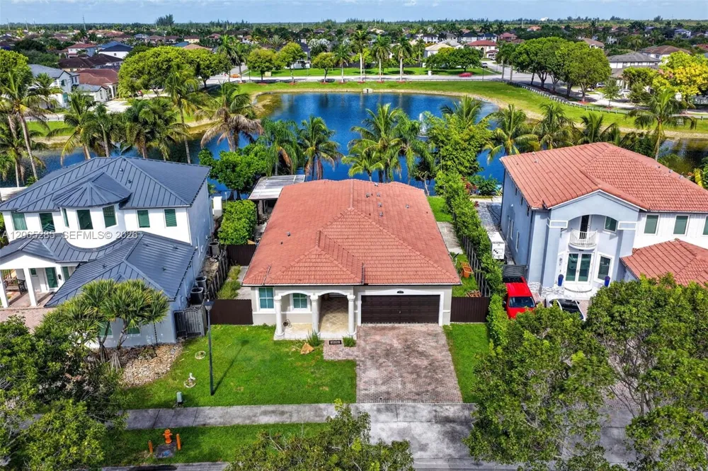 1458 SW 150th Ave Miami, FL 33194