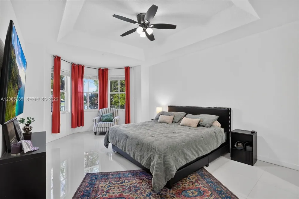 1458 SW 150th Ave Miami, FL 33194