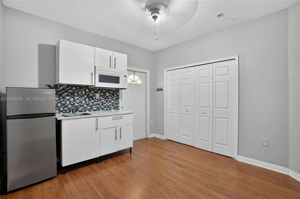 1458 SW 150th Ave Miami, FL 33194