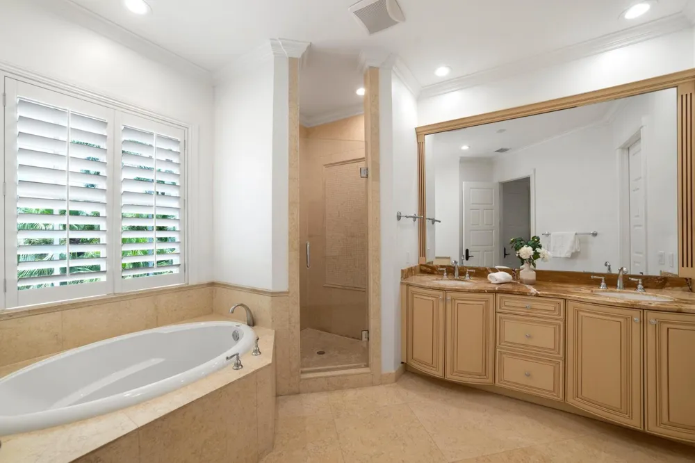 17130 Avenue Le Rivage Boca Raton, FL 33496