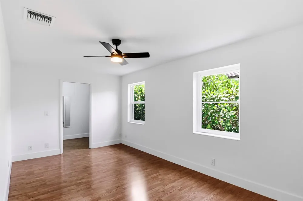 106 Auburn Drive Lake Worth, FL 33460