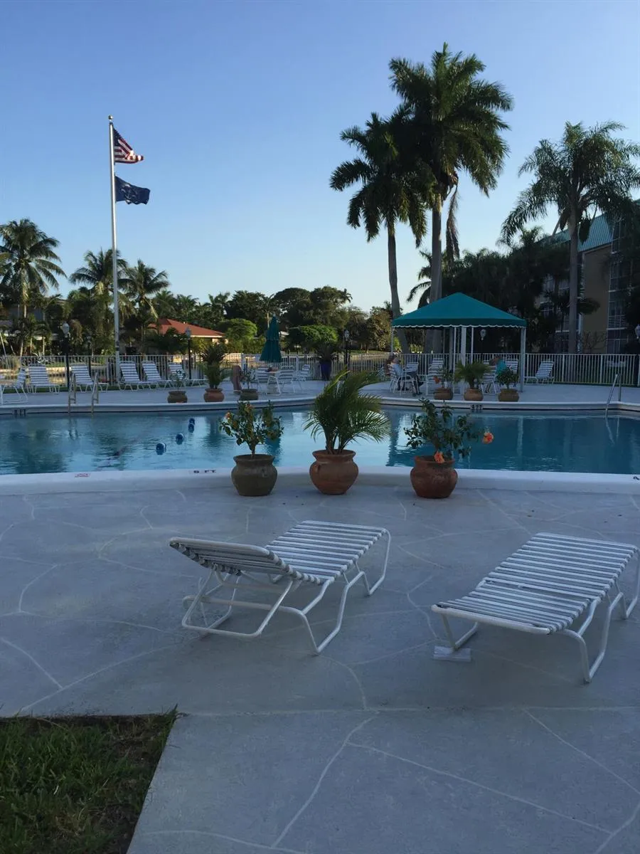 3040 NE 16TH AVENUE #303 Oakland Park, FL 33334