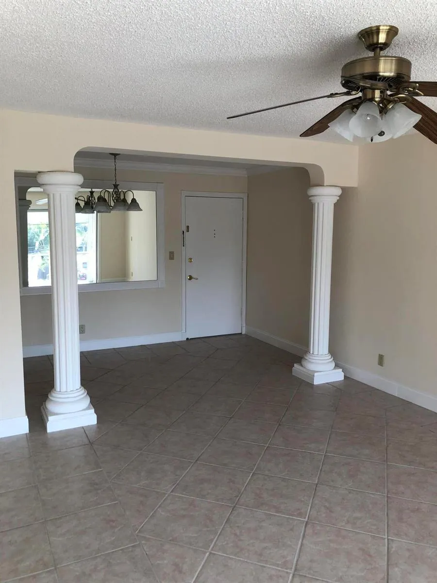 3040 NE 16TH AVENUE #303 Oakland Park, FL 33334
