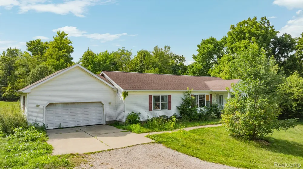 13872 Sheridan Road Manchester Township, MI 48158