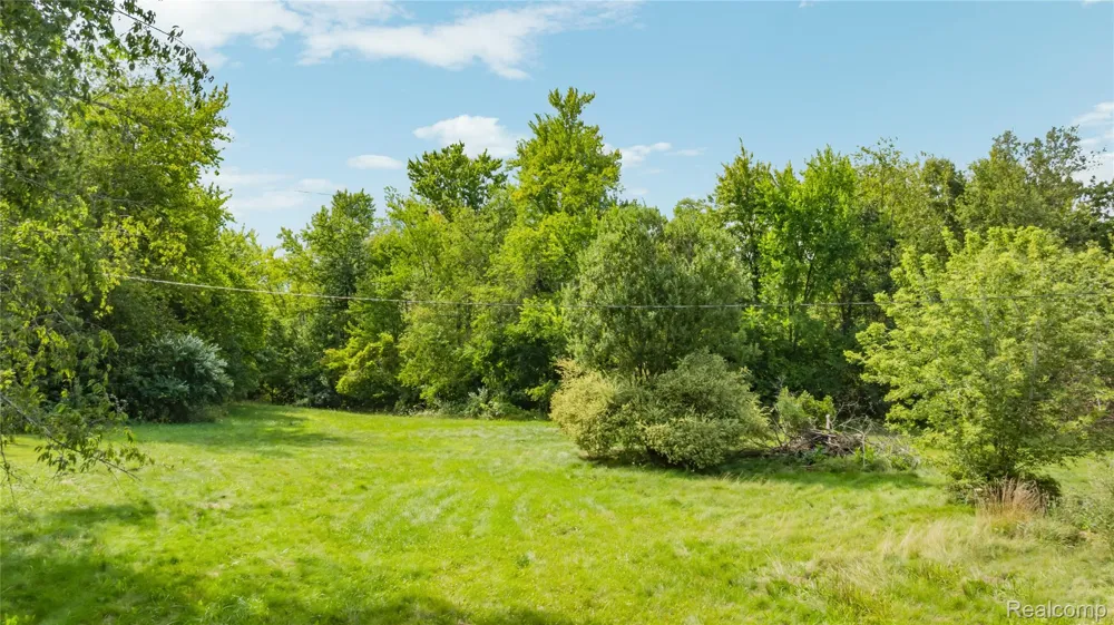 13872 Sheridan Road Manchester Township, MI 48158