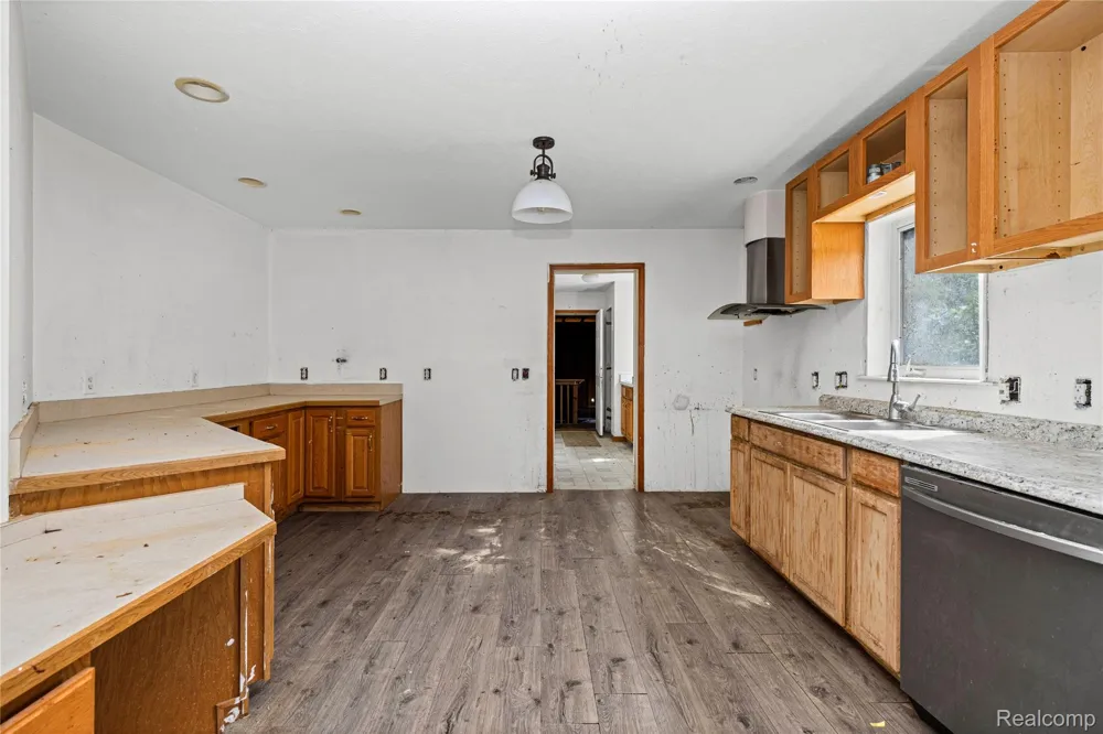 13872 Sheridan Road Manchester Township, MI 48158