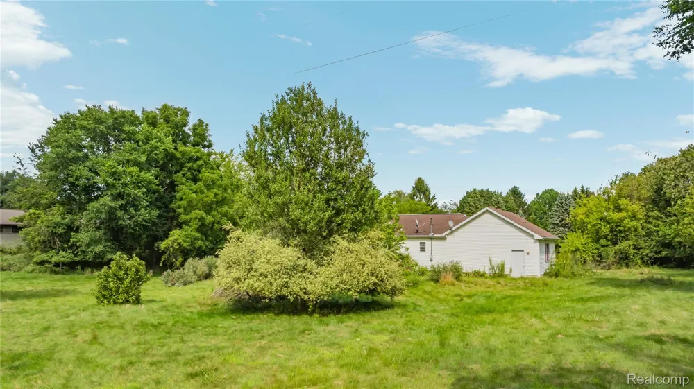 13872 Sheridan Road Manchester Township, MI 48158