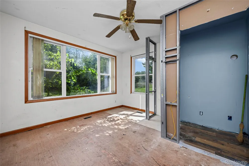 13872 Sheridan Road Manchester Township, MI 48158