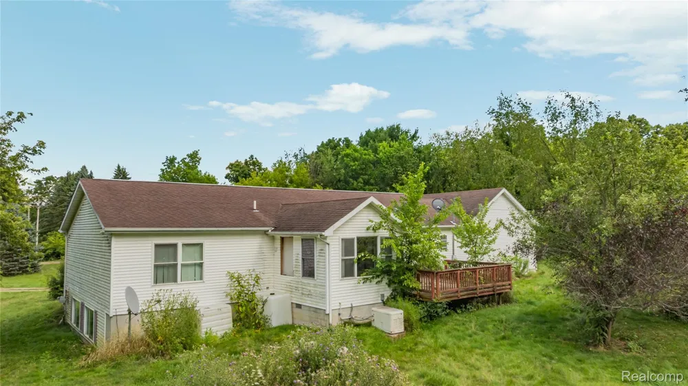 13872 Sheridan Road Manchester Township, MI 48158