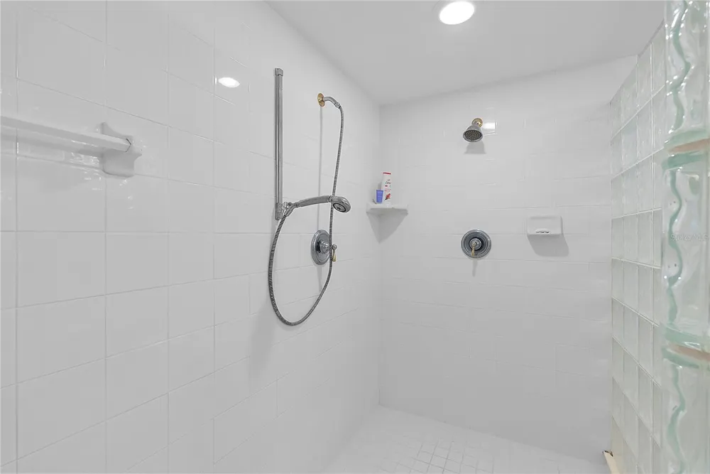 3315 S ATLANTIC AVENUE #1806 Daytona Beach Shores, FL 32118