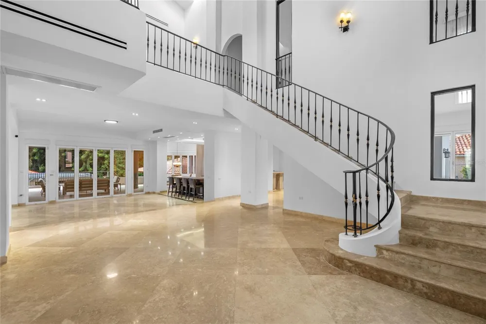 90 CALLE ORQUIDEA San Juan, PR 00927