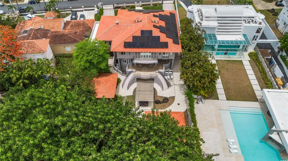 90 CALLE ORQUIDEA San Juan, PR 00927