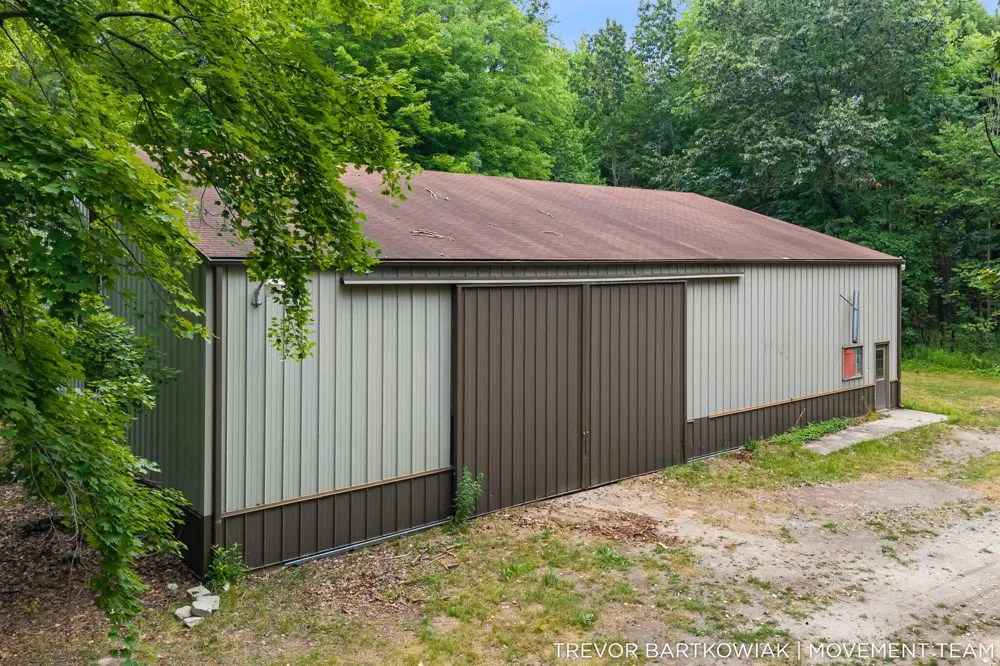 17708 120th Avenue Nunica, MI 49448