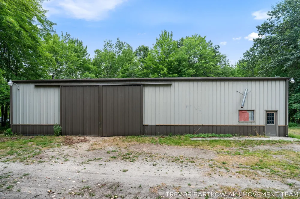 17708 120th Avenue Nunica, MI 49448