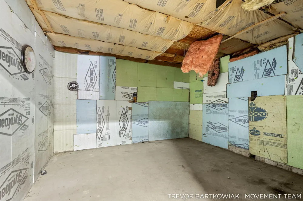 17708 120th Avenue Nunica, MI 49448