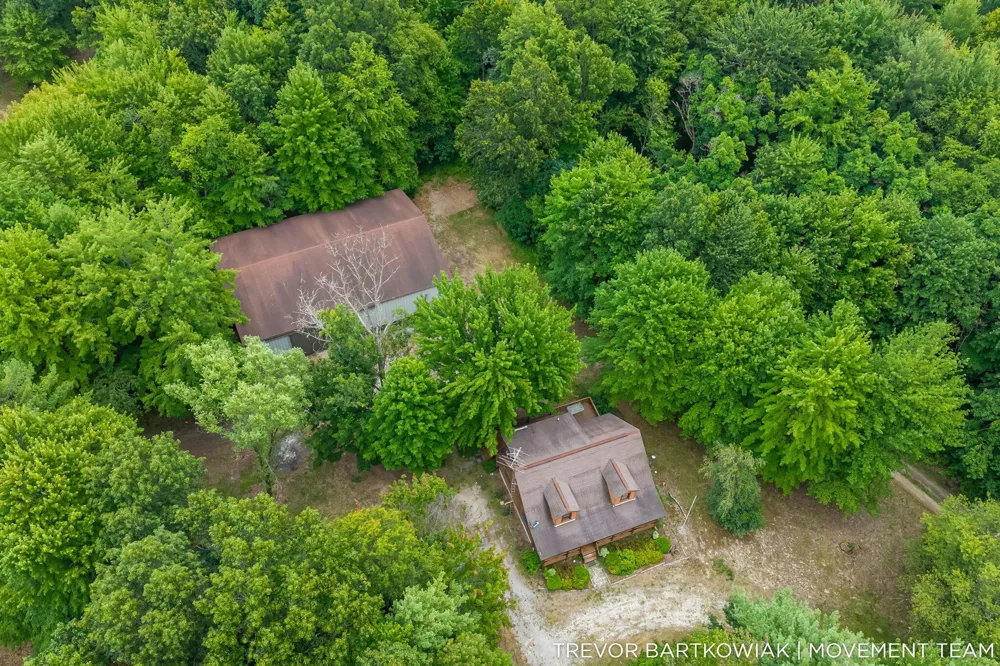 17708 120th Avenue Nunica, MI 49448