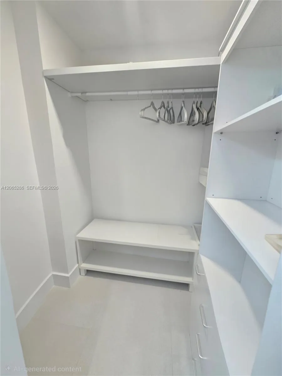 100 Lincoln Rd #931 Miami Beach, FL 33139