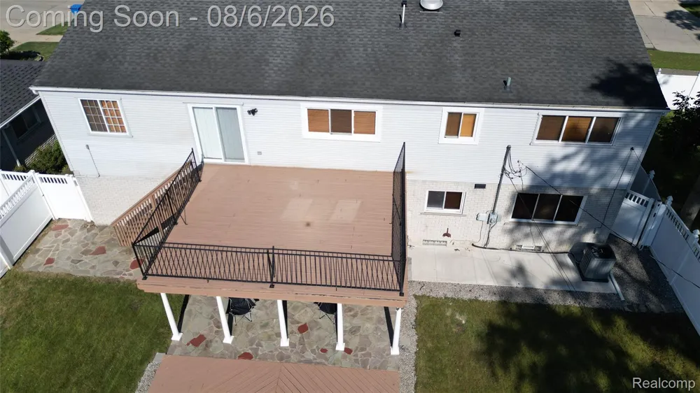 519 Berwyn Street Dearborn Heights City, MI 48127