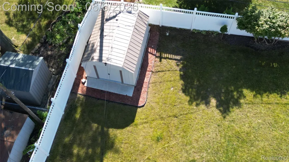 519 Berwyn Street Dearborn Heights City, MI 48127