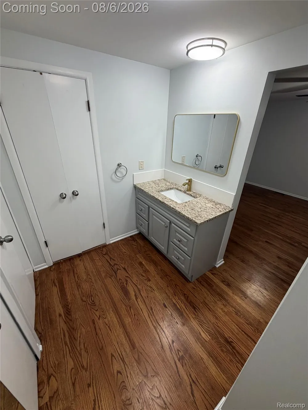 519 Berwyn Street Dearborn Heights City, MI 48127