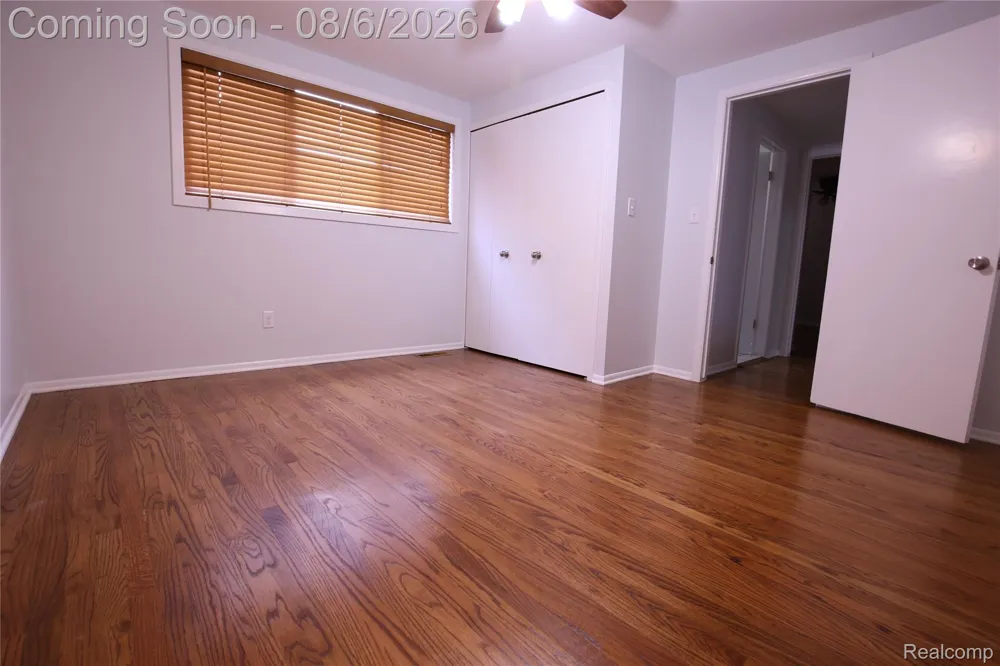 519 Berwyn Street Dearborn Heights City, MI 48127