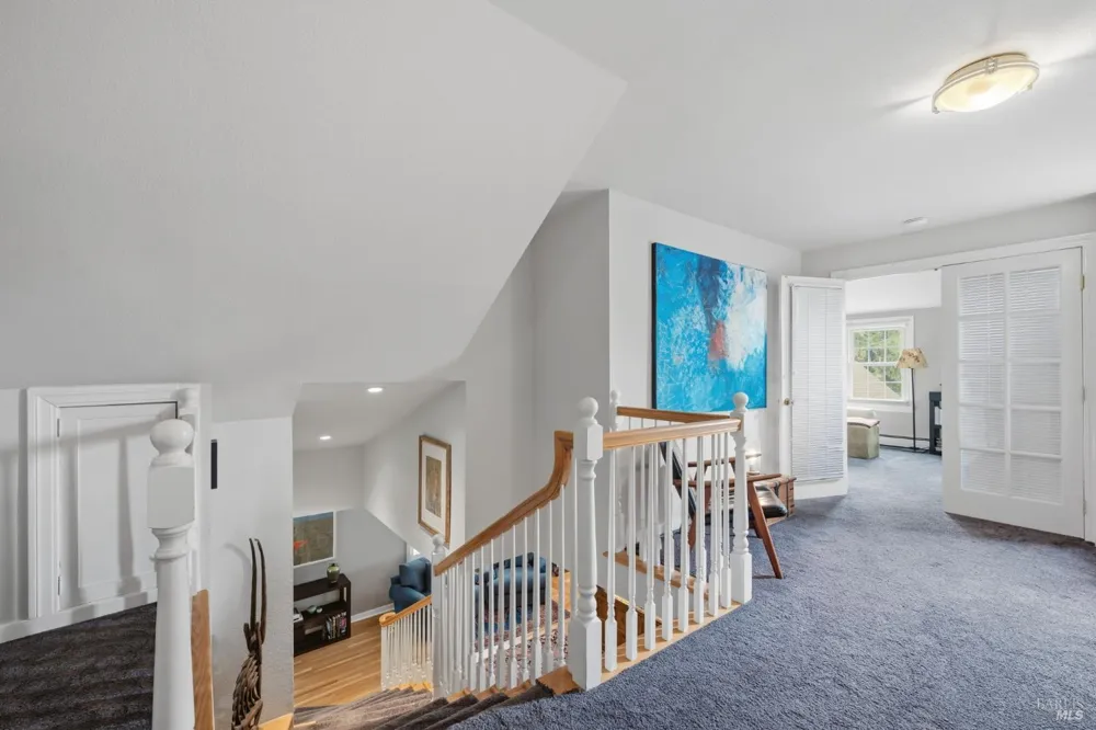 1621 Austin Way Santa Rosa, CA 95404