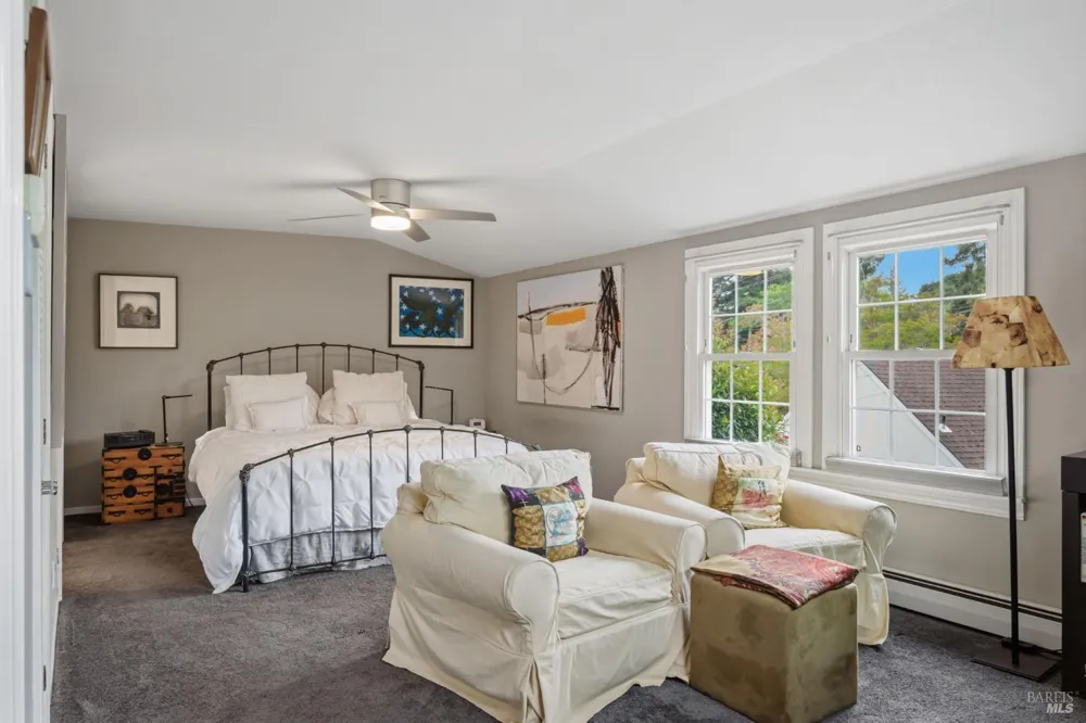 1621 Austin Way Santa Rosa, CA 95404