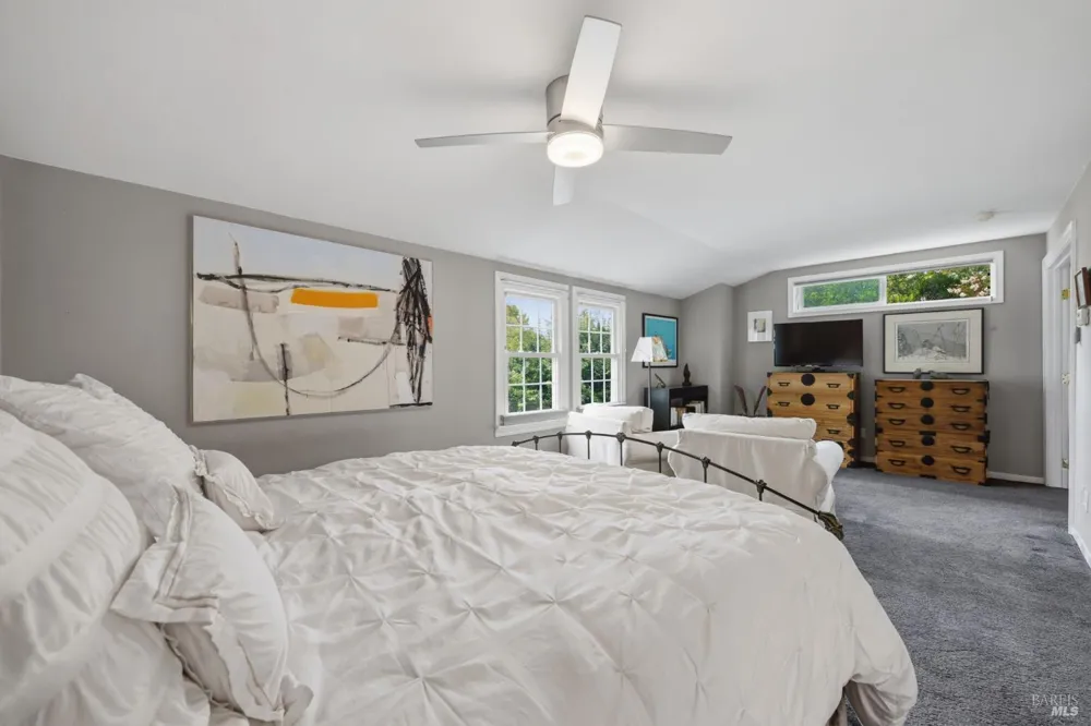 1621 Austin Way Santa Rosa, CA 95404