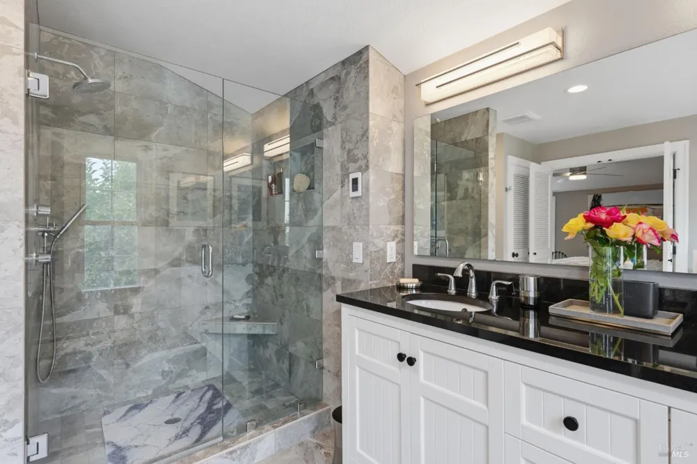 1621 Austin Way Santa Rosa, CA 95404