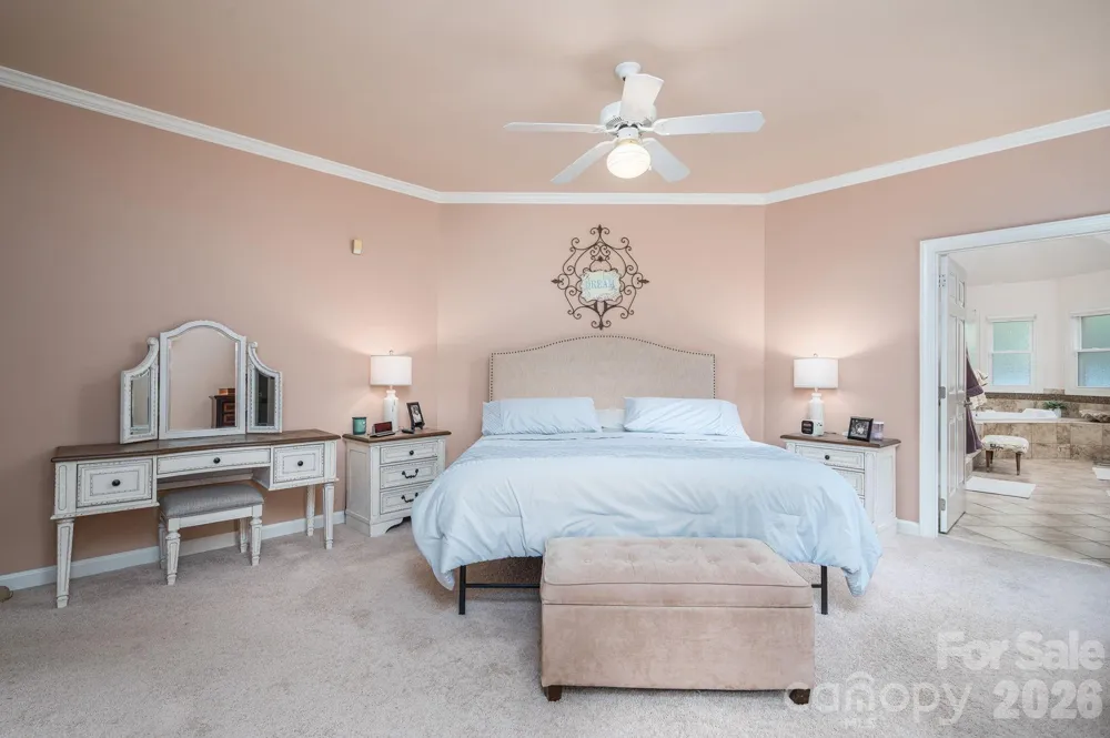 5023 Samuel Pinckney Drive Belmont, NC 28012