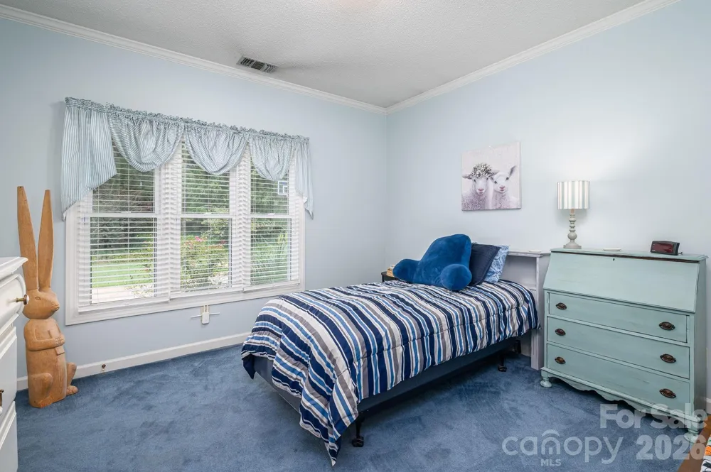 5023 Samuel Pinckney Drive Belmont, NC 28012