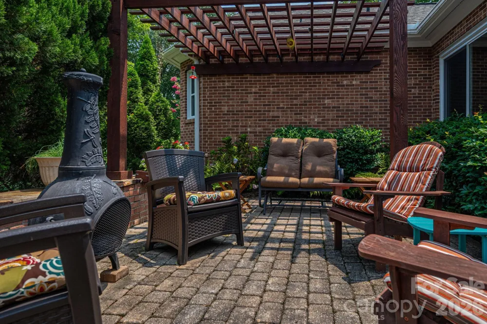 5023 Samuel Pinckney Drive Belmont, NC 28012