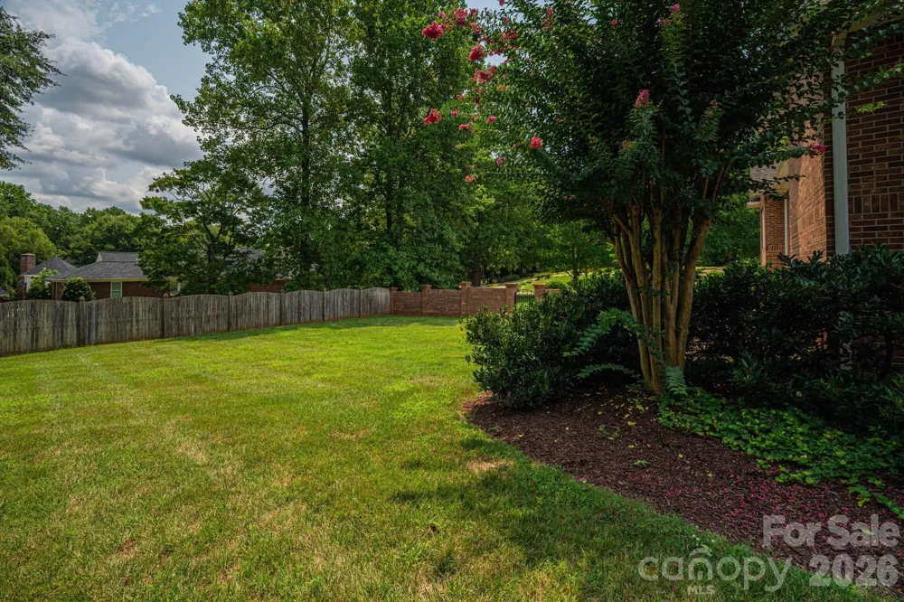 5023 Samuel Pinckney Drive Belmont, NC 28012