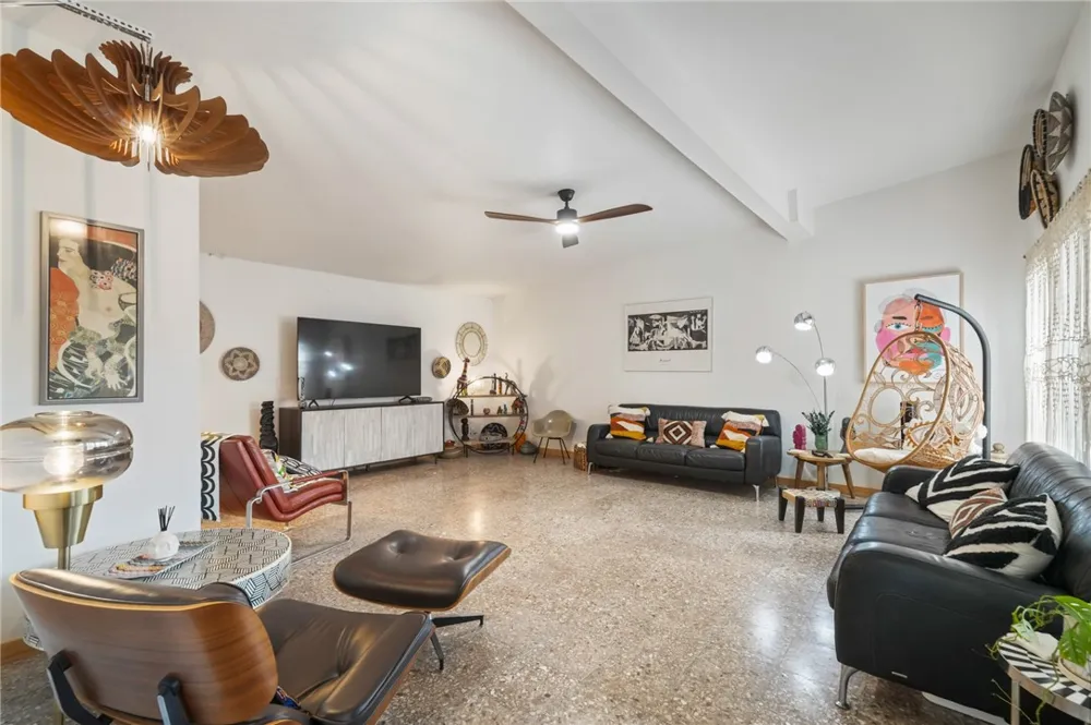 3462 Santa Fe Street Corpus Christi, TX 78411