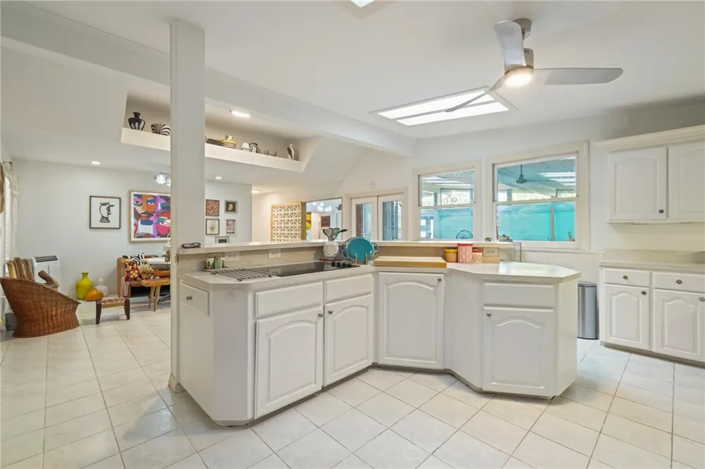 3462 Santa Fe Street Corpus Christi, TX 78411