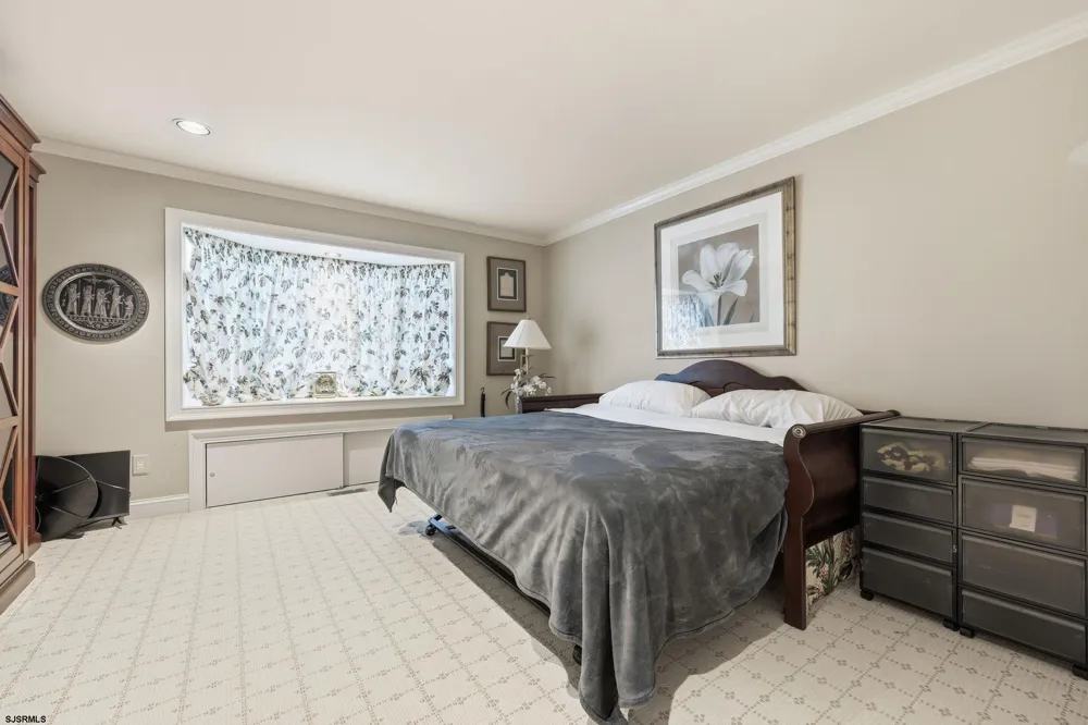 105 S 26 Ave Longport, NJ 08403