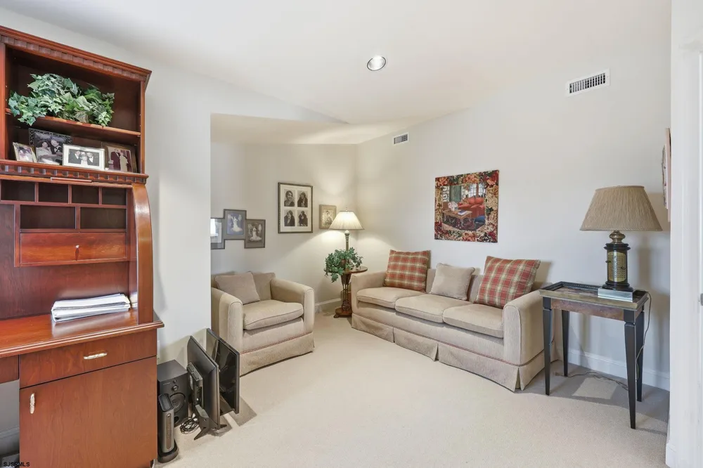 105 S 26 Ave Longport, NJ 08403