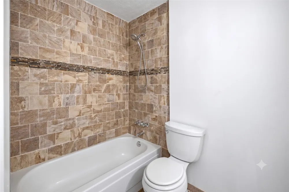 12101 Wilderness Trail Live Oak, TX 78233