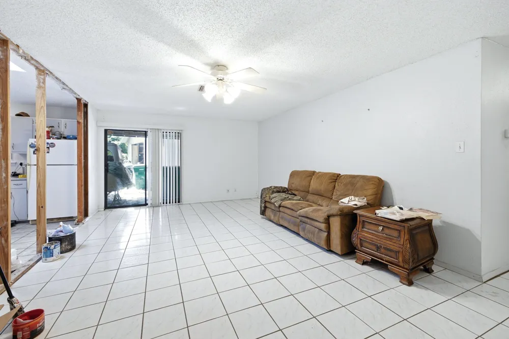 12101 Wilderness Trail Live Oak, TX 78233