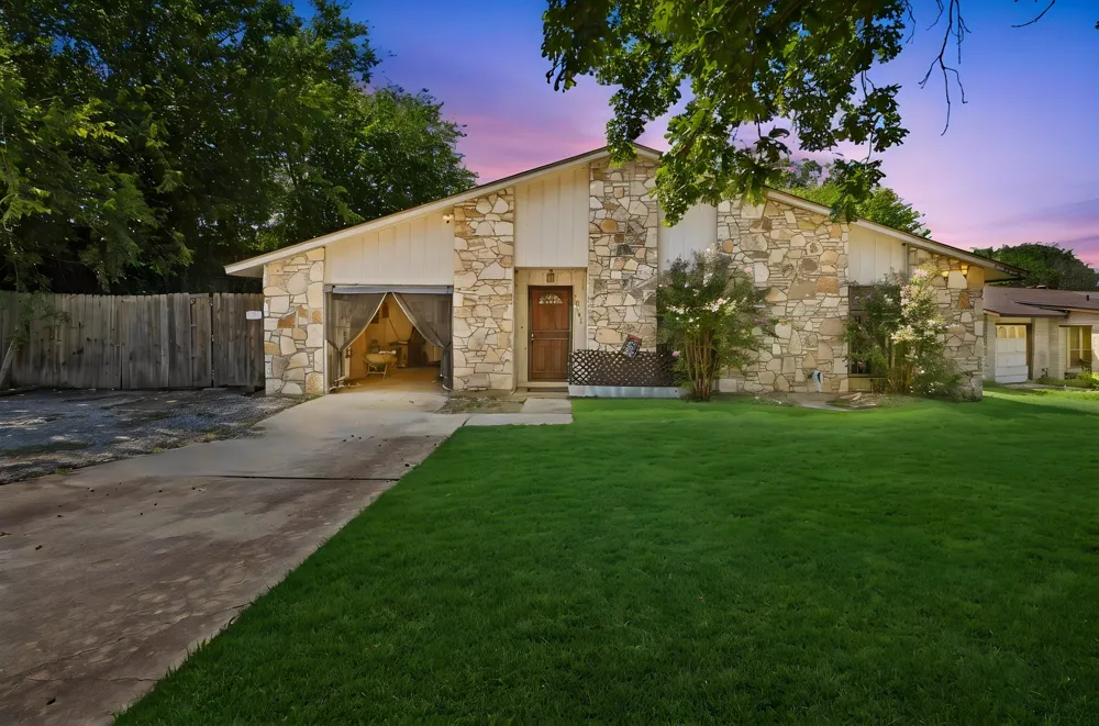 12101 Wilderness Trail Live Oak, TX 78233