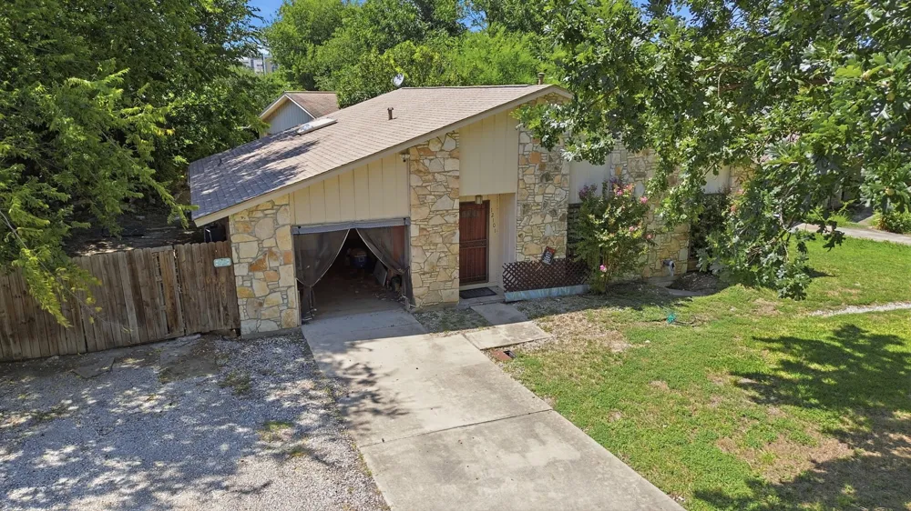 12101 Wilderness Trail Live Oak, TX 78233