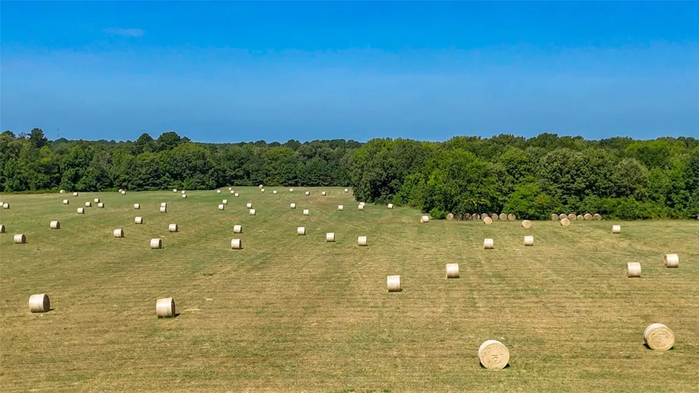 457 County Road 3270 Mineola, TX 75773