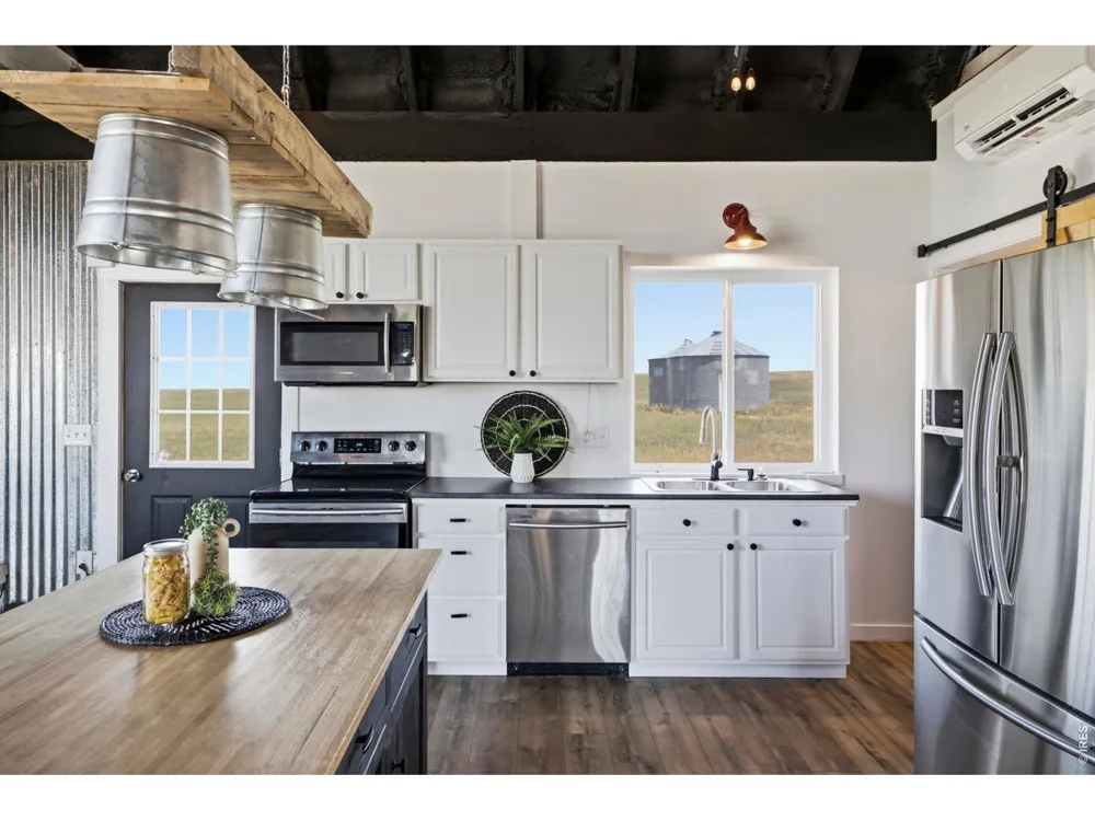 52990 County Road 17 Carr, CO 80612